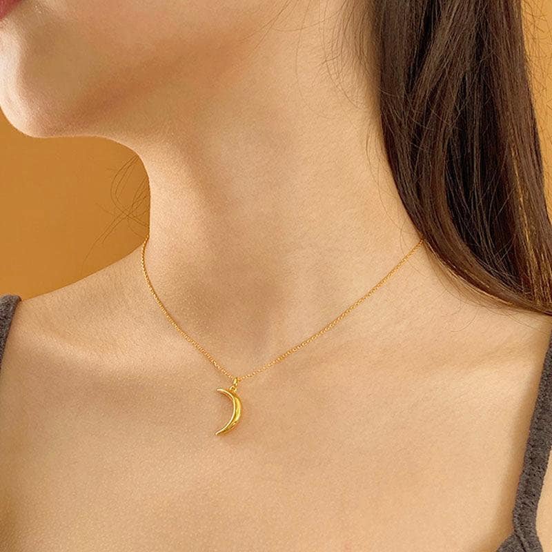 Gold Moon Pendant, Crescent Necklace, Minimalist Necklace, Celestial Pendant, 18K Gold Vermeil, Gold Horn Necklace, Dainty Gold Necklace