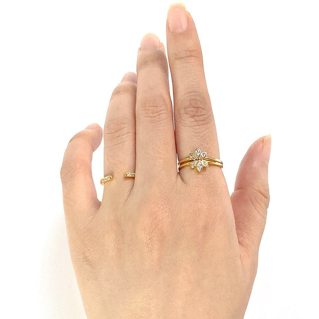 Dainty Petal Ring, Thin Stacking Ring For Women, Thin Gold Ring, Stackable Petite Ring, Tiny CZ Flower Ring, Cute Ring, Everyday Ring, Gift