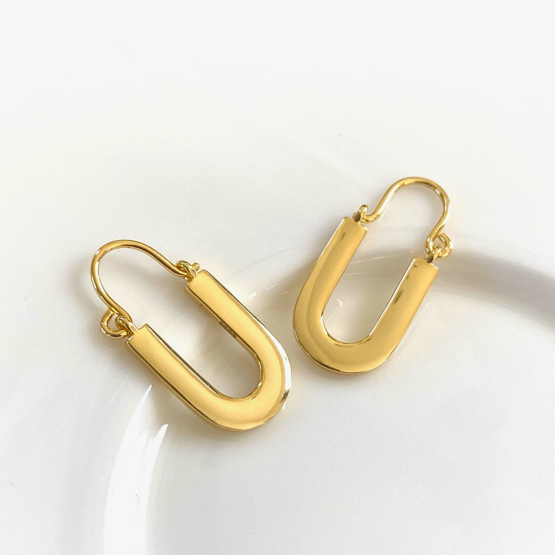 U Shape Earrings, 18K Gold Vermeil, Initial Earrings, Modern Style Alphabet Earrings, Geometric Minimalist Earrings, Gold Arch Earrings